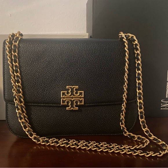 Tory Burch Black and Gold Crossbody Bag with Chain Strap. NWOT!! - Picture 2 of 14